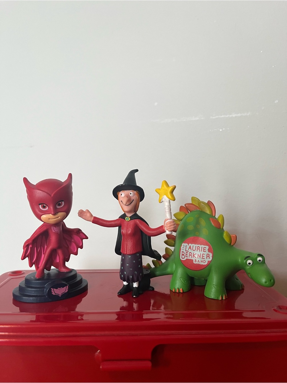 Tonies- Pj masks Owelette, Room on the Broom book, Laurie Berkner folk music